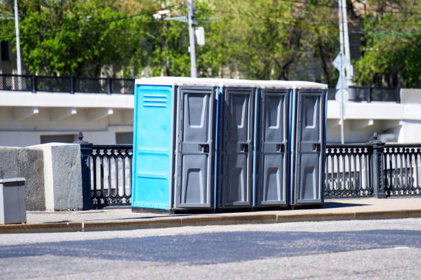 Porta potty delivery and setup in Monroe, UT